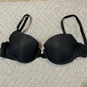 NATORI Black Bra